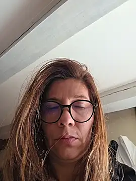 Lina lou4 online show from 03-12-26, 12:20