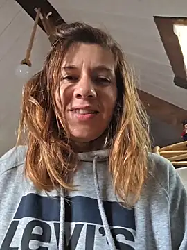 Lina lou4 online show from 02-08-26, 03:21