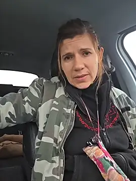 Lina lou4 online show from 01-17-26, 03:26