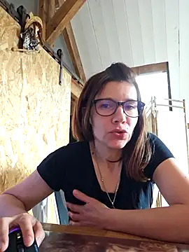 Lina lou4 online show from 02-25-25, 11:43