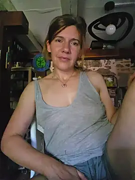 Lina lou4 online show from 06-25-26, 04:23