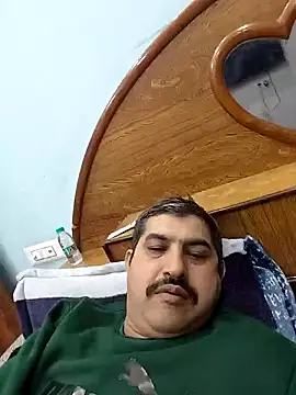 Snapshot of Amandev7 chatting on 02-05-26, 03:57 Amandev7 online show from 02-05-26, 03:57