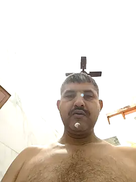 Snapshot of Amandev7 chatting on 02-25-26, 03:29 Amandev7 online show from 02-25-26, 03:29