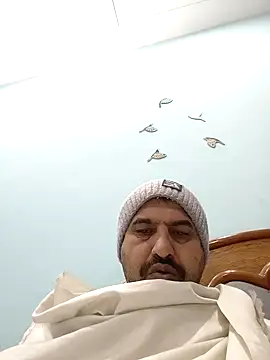 Snapshot of Amandev7 chatting on 01-16-26, 03:10 Amandev7 online show from 01-16-26, 03:10