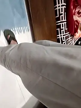 Snapshot of Amandev7 chatting on 02-23-26, 01:44 Amandev7 online show from 02-23-26, 01:44