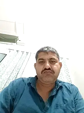 Snapshot of Amandev7 chatting on 03-01-26, 04:34 Amandev7 online show from 03-01-26, 04:34