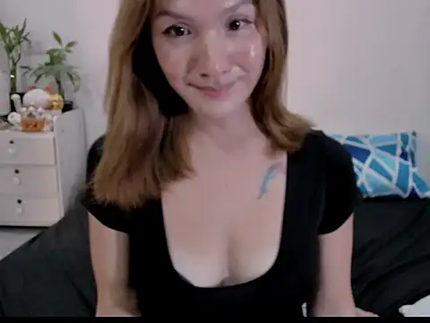 soooooANGEL online show from 06-13-26, 01:25