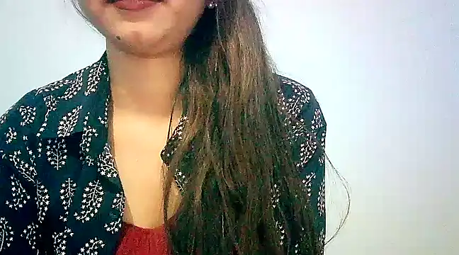 Snapshot of lovelydesi21 chatting on 02-17-25, 07:23 lovelydesi21 online show from 02-17-25, 07:23