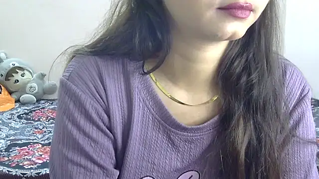 lovelydesi21 online show from 02-05-26, 01:18