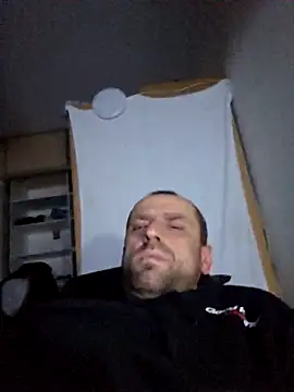 Roman0798 online show from 10-11-25, 02:12