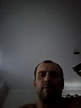 Snapshot of Roman0798 chatting on 11-13-25, 07:01 Roman0798 online show from 11-13-25, 07:01