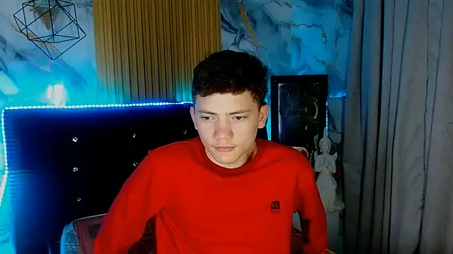 Snapshot of cruz_dante chatting on 03-13-26, 10:15 cruz dante online show from 03-13-26, 10:15