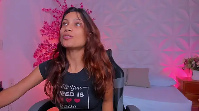 cora 22 online show from 01-13-26, 12:53