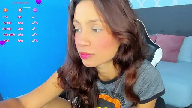 cora 22 online show from 09-18-25, 12:52