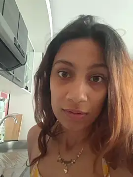 Snapshot of cora_22 chatting on 03-13-26, 03:17 cora 22 online show from 03-13-26, 03:17