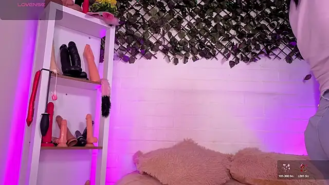 louise nails online show from 07-15-26, 08:49