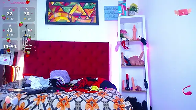 louise nails online show from 11-21-25, 04:06