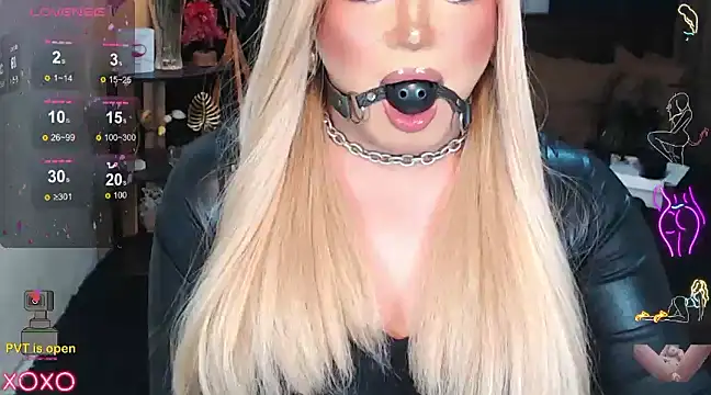 Snapshot of Bitch_Fowler69 chatting on 02-13-25, 07:42 Bitch Fowler69 online show from 02-13-25, 07:42