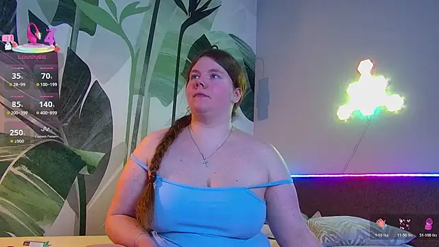 RubyValen online show from 04-10-26, 01:23