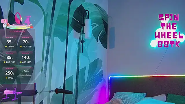 RubyValen online show from 11-12-25, 01:21