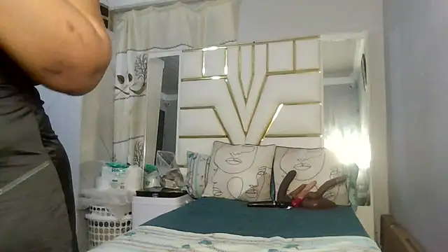 SexyyNana online show from 02-14-26, 02:12