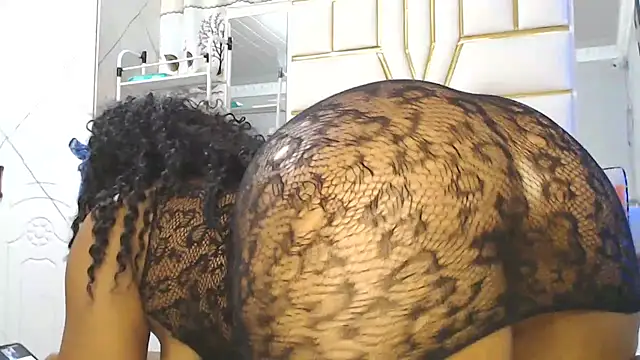 SexyyNana online show from 03-27-26, 01:36