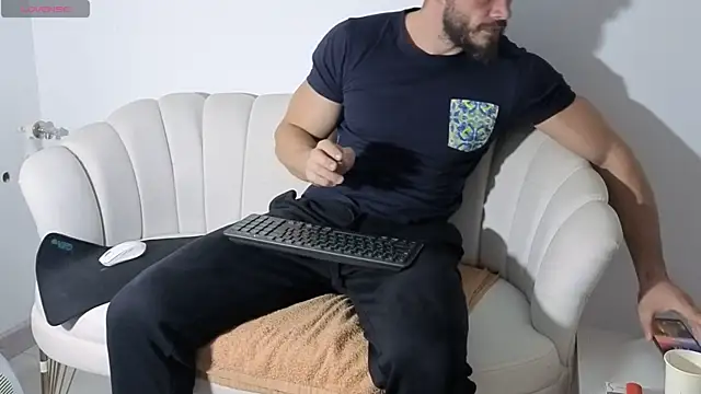 TheTopAlex online show from 10-12-25, 04:03
