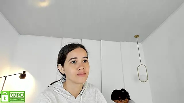 sexychanell 18 online show from 03-10-25, 12:49