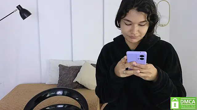 sexychanell 18 online show from 09-11-25, 12:49