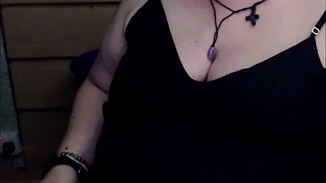 mayasmith online show from 06-11-26, 07:00