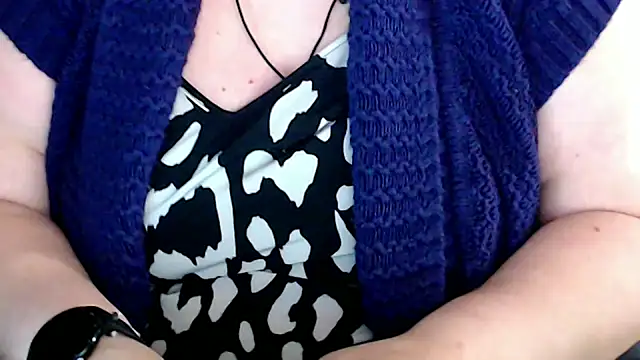 mayasmith online show from 04-12-26, 09:56