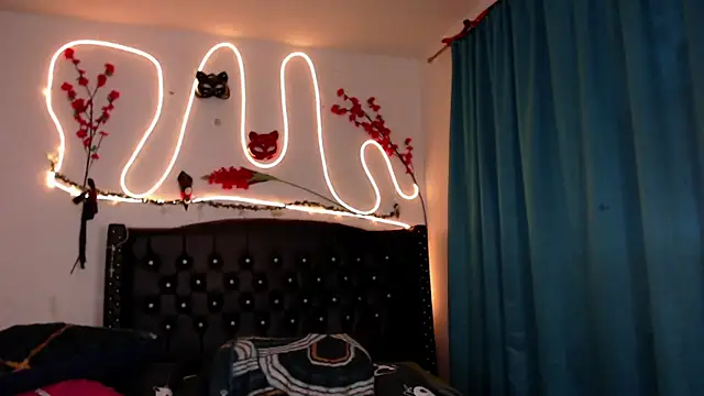pussytight pervert online show from 03-18-25, 07:55
