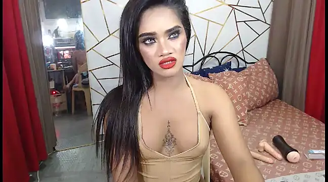 Snapshot of WildTsYhannaUncut chatting on 03-06-25, 01:14 WildTsYhannaUncut online show from 03-06-25, 01:14