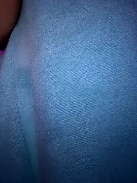 caroline cossei online show from 01-10-26, 09:43