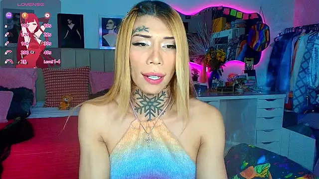 caroline cossei online show from 03-07-26, 01:12