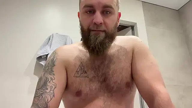 Bear bear  online show from 11-09-25, 08:51