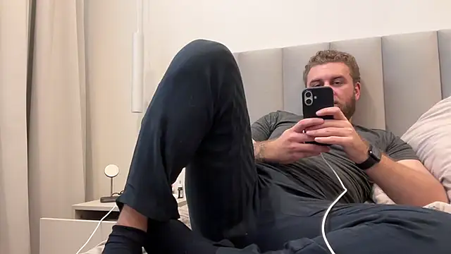 Bear bear  online show from 03-07-26, 01:27