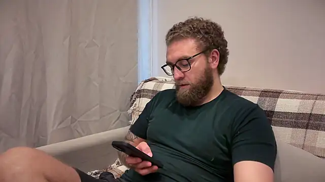 Bear bear  online show from 06-16-26, 09:53