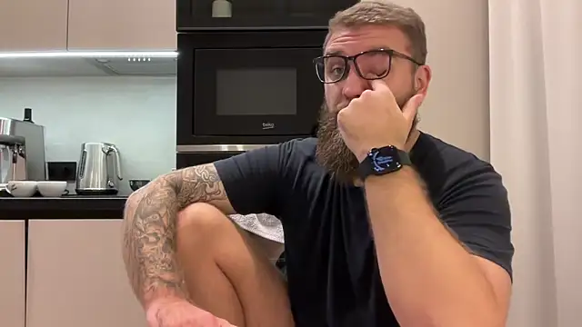 Bear bear  online show from 11-24-25, 01:11