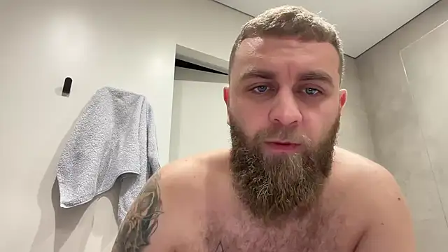 Bear bear  online show from 11-08-25, 09:24