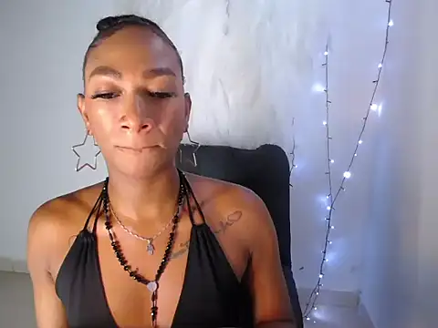 Snapshot of samy_doll chatting on 04-05-26, 04:30 samy doll online show from 04-05-26, 04:30