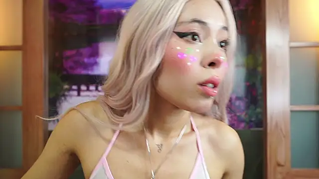 miss  maria online show from 10-15-25, 06:05