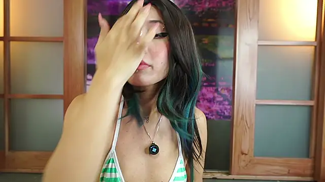 miss  maria online show from 10-10-25, 07:04