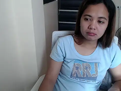 xTheLastVIRGINx online show from 01-13-26, 05:44