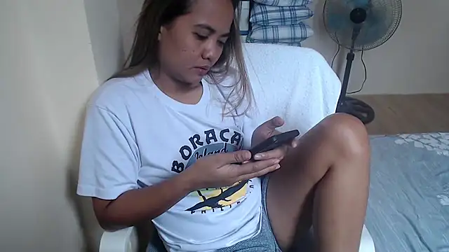 xTheLastVIRGINx online show from 09-11-25, 05:18