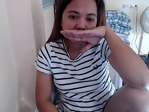 xTheLastVIRGINx online show from 02-10-26, 05:50