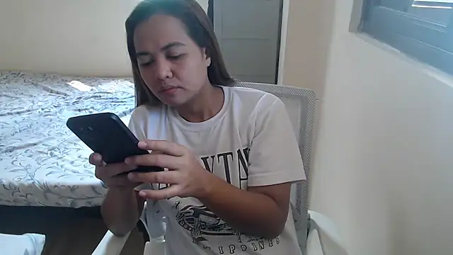 xTheLastVIRGINx online show from 10-05-25, 04:47