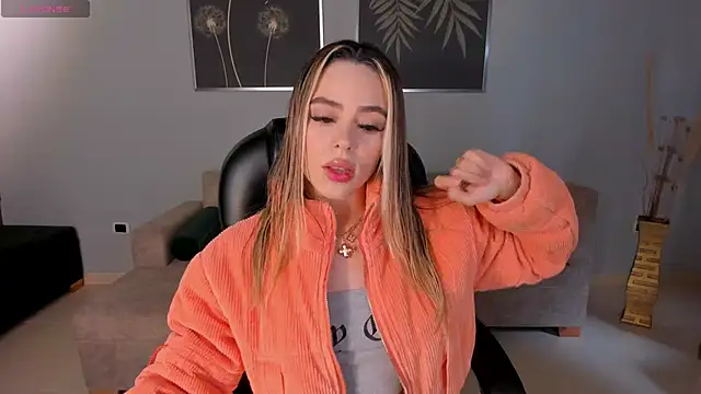 JuanitaClay online show from 02-27-25, 01:07