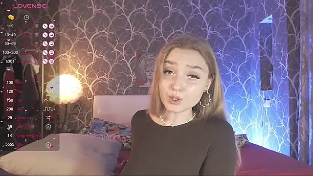 MiaMiaMeow online show from 04-17-26, 05:05