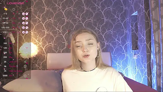 MiaMiaMeow online show from 02-10-26, 04:39